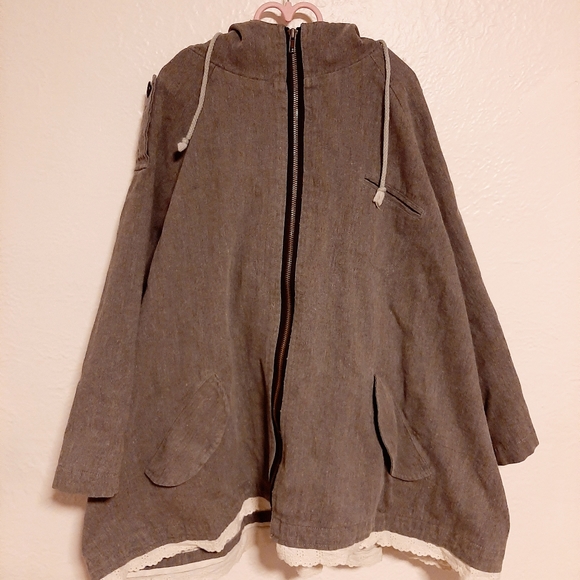 59 seconds - Hooded lace-trim zip caplet - Picture 2 of 6